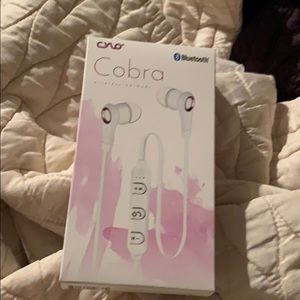 CYLO Cobra Bluetooth Wireless Earbuds - NEW!